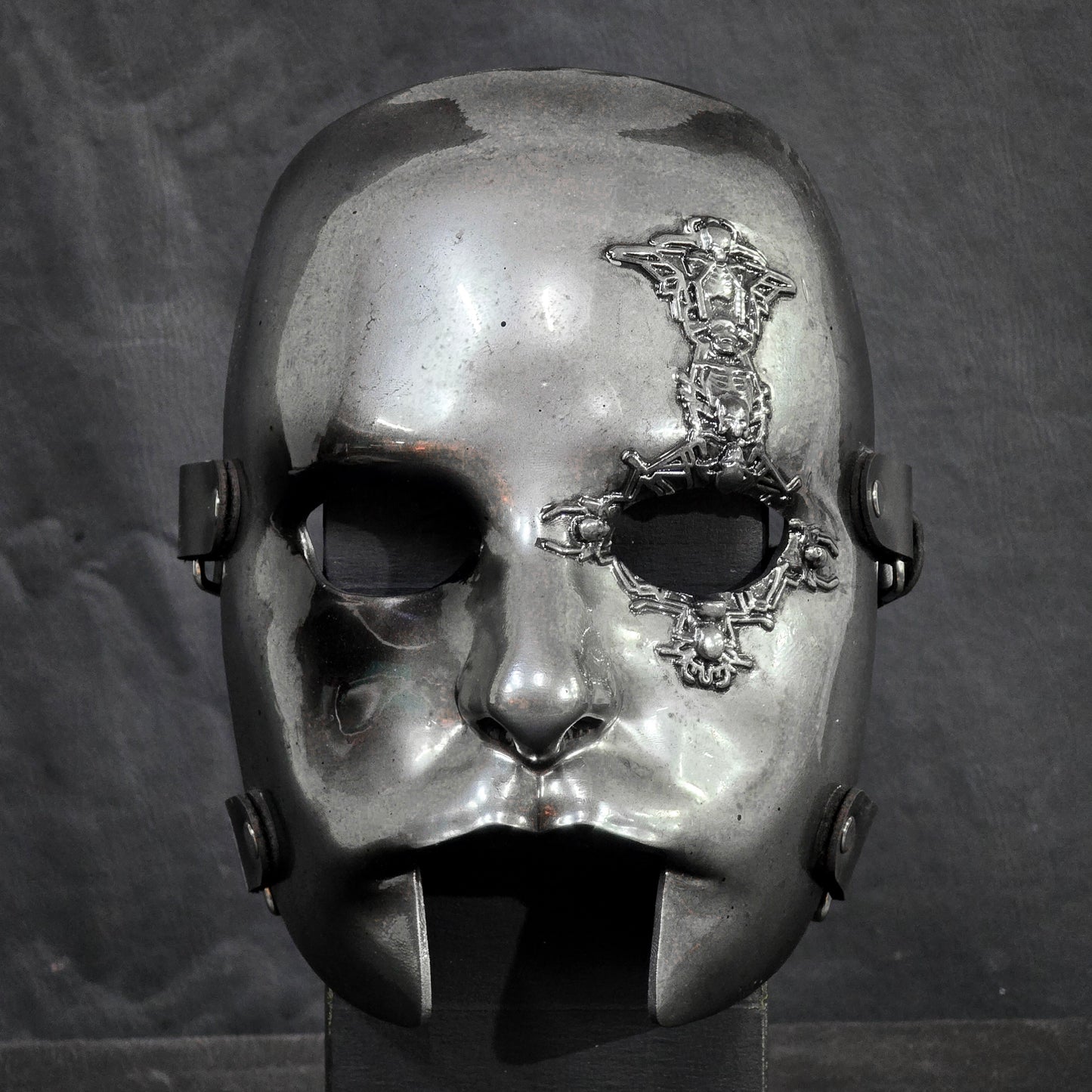 Nameless Ghoul Skeletá Mask
