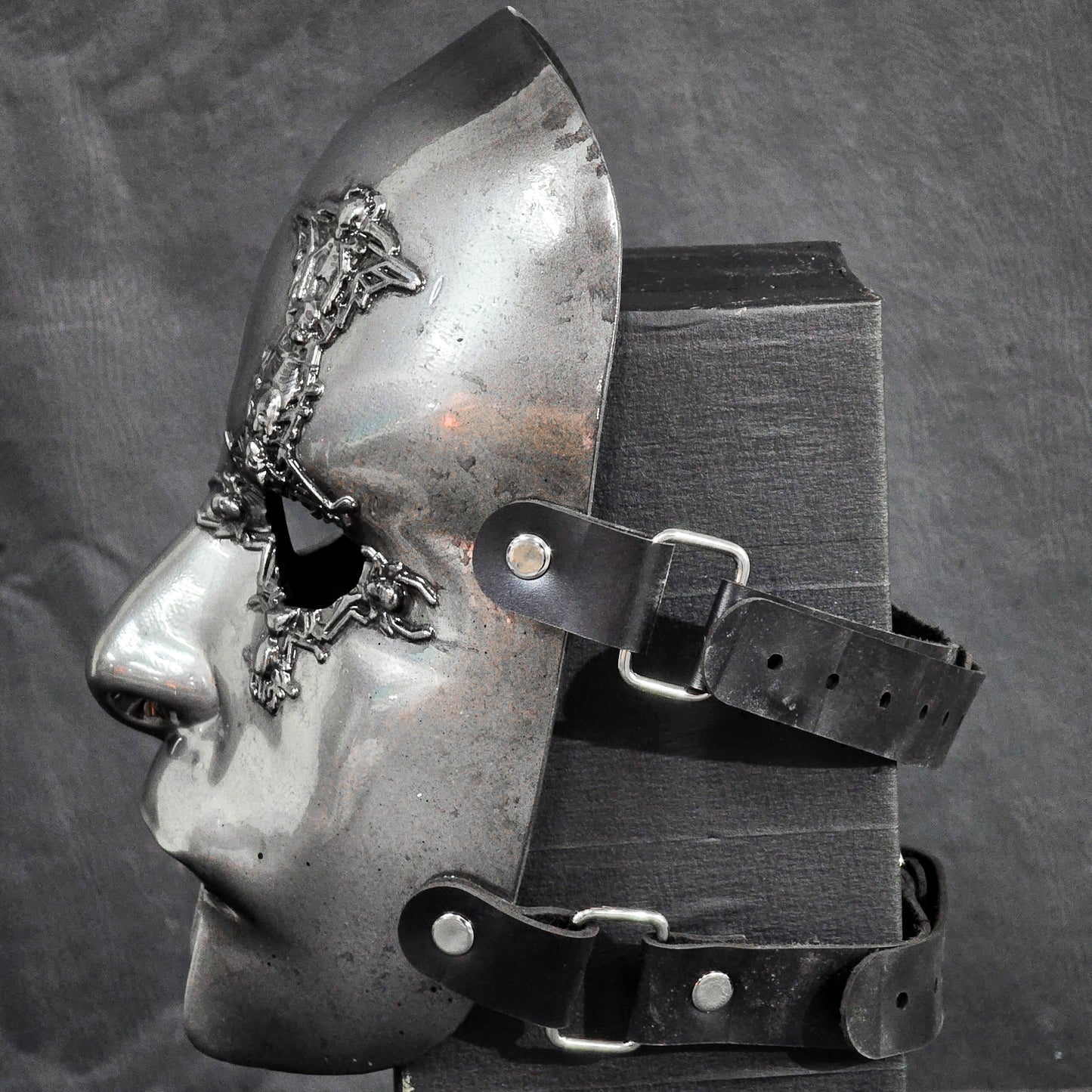 Nameless Ghoul Skeletá Mask